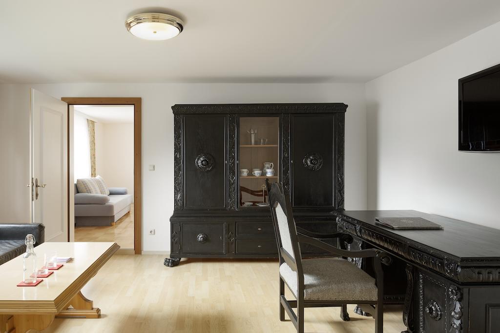 Aparthotel Chalet Wetzlgut Bad Gastein Chambre photo